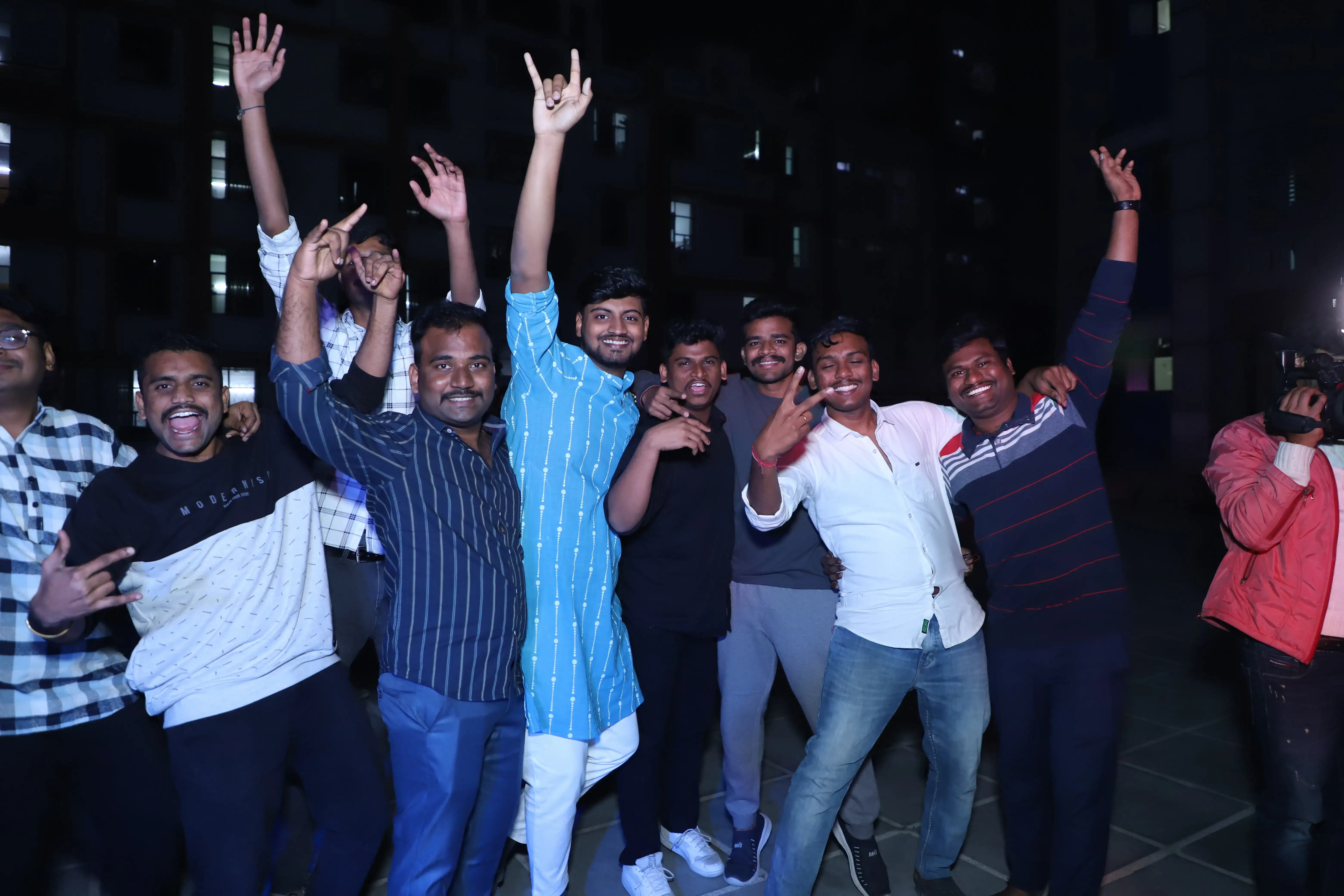 Informal & Group Picture 10